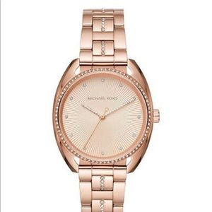 Women’s Michael Kors Rose Gold Watch